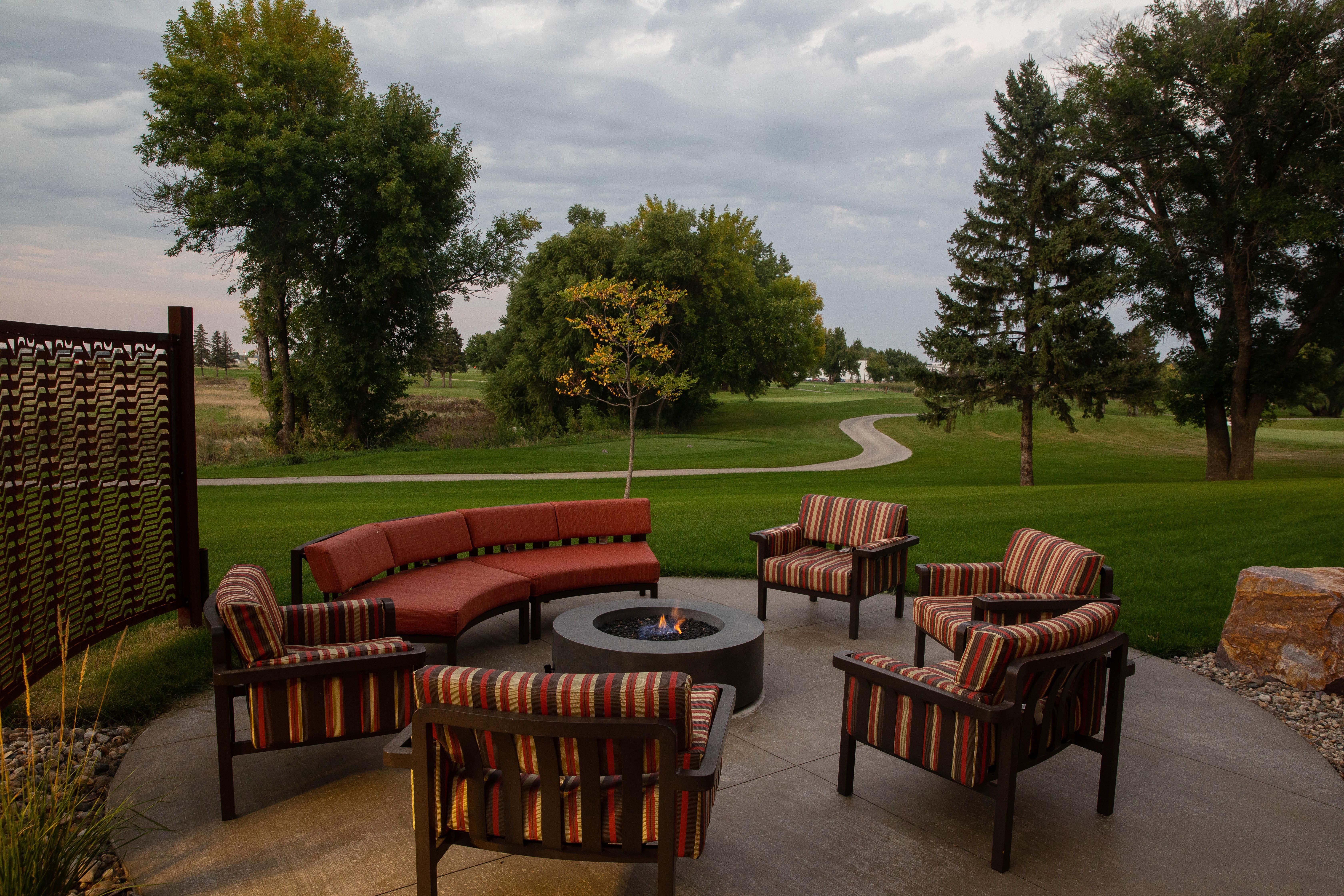 Holiday Inn & Suites Sioux Falls - Airport By Ihg Bagian luar foto