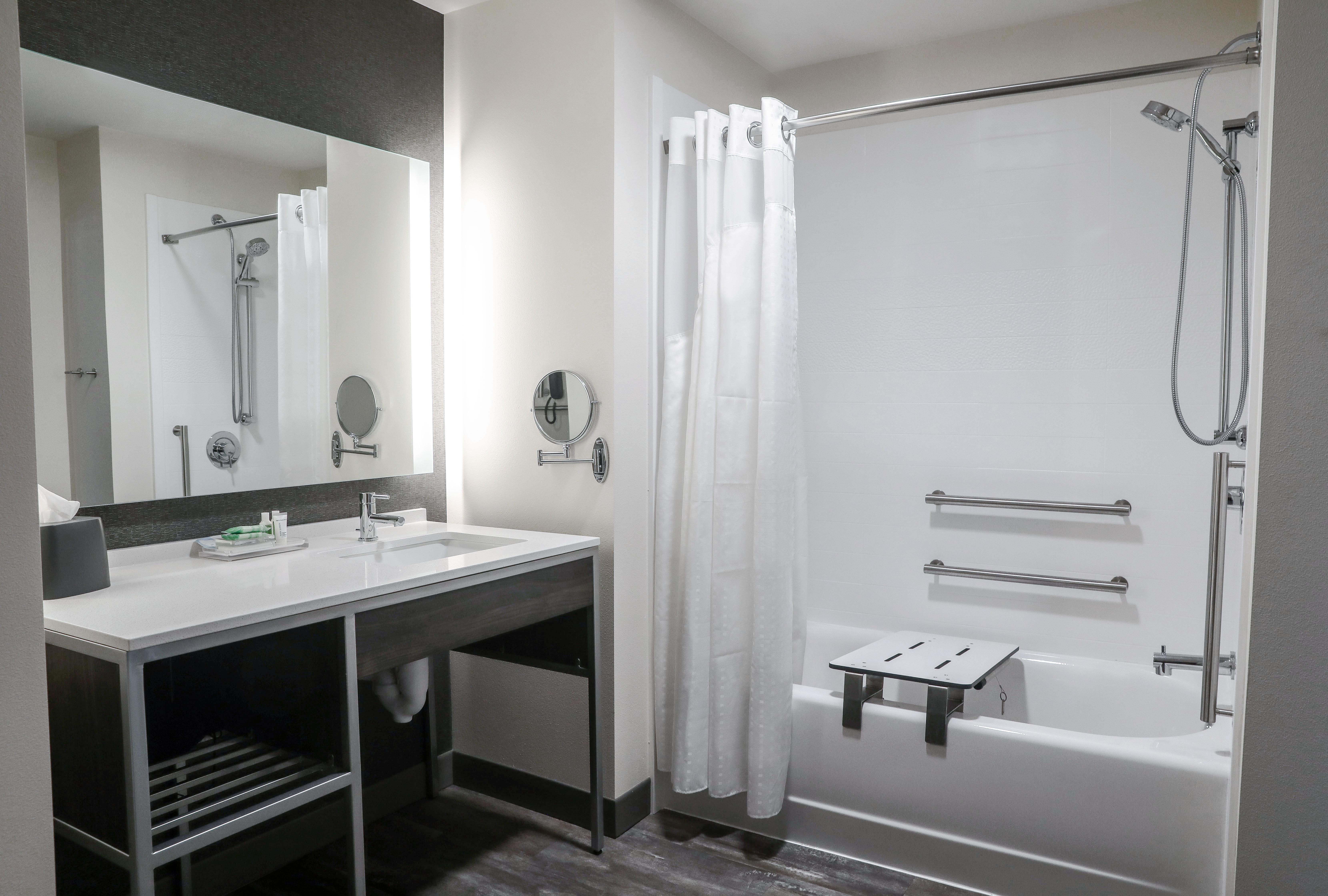 Holiday Inn & Suites Sioux Falls - Airport By Ihg Bagian luar foto