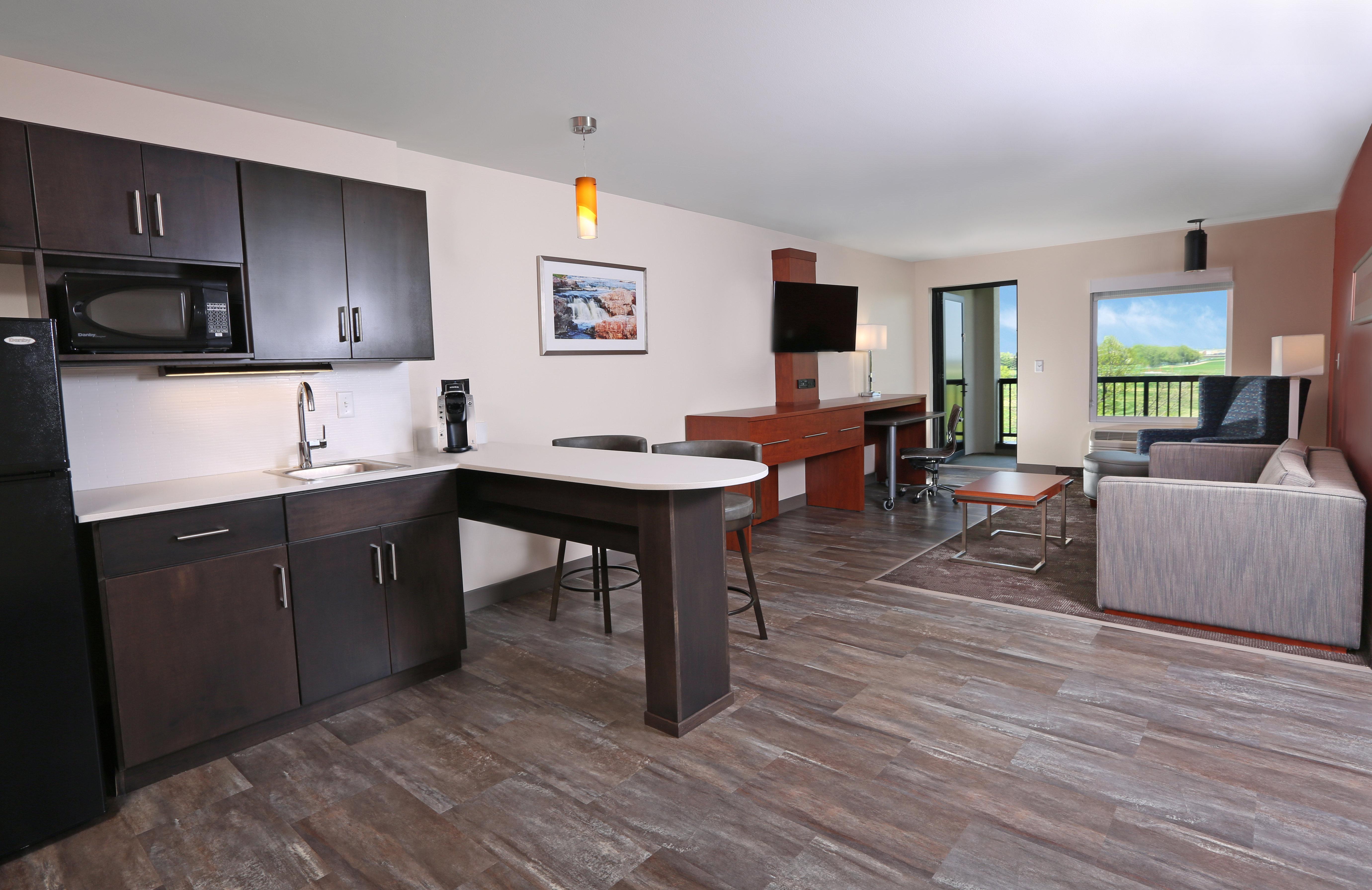 Holiday Inn & Suites Sioux Falls - Airport By Ihg Bagian luar foto