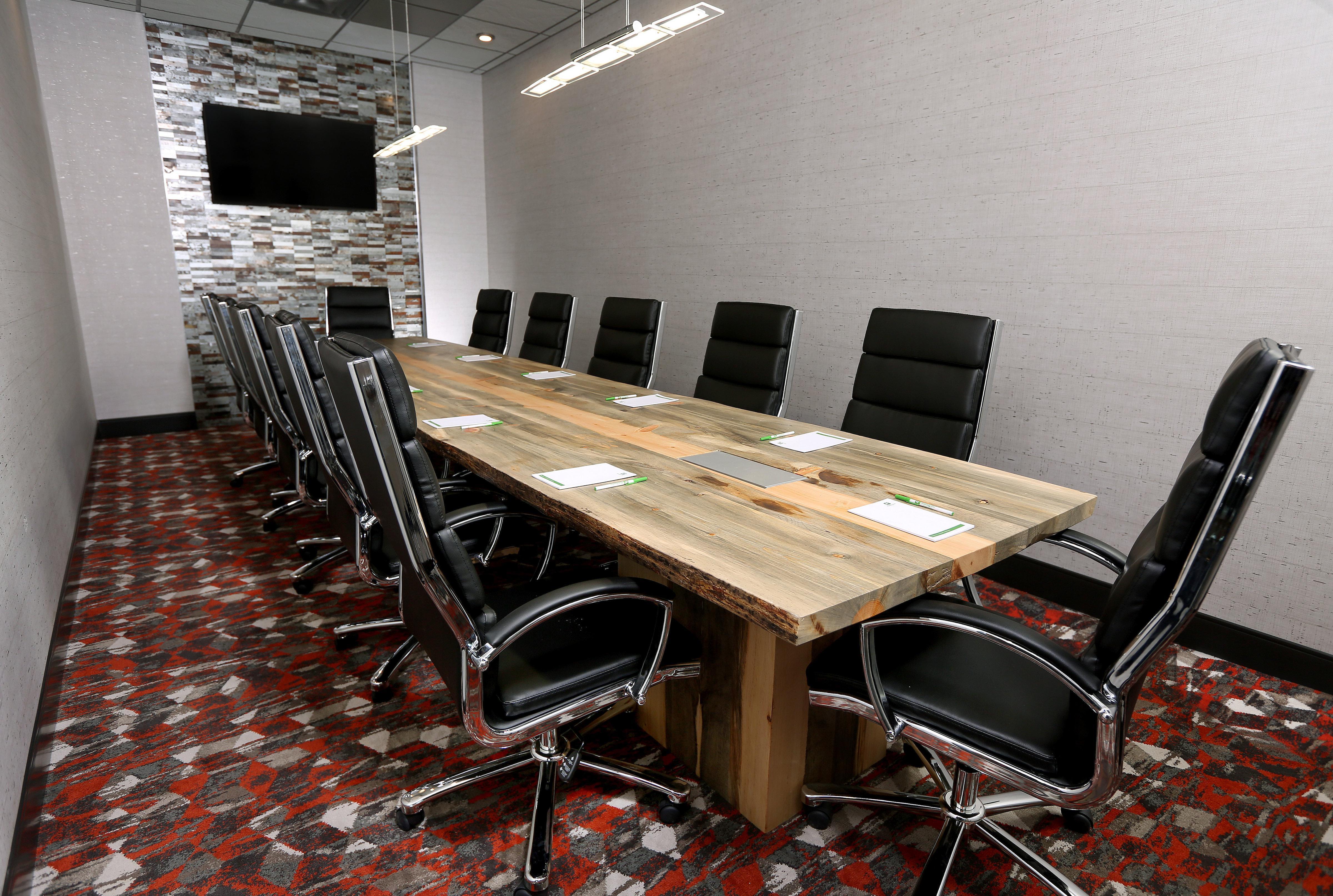 Holiday Inn & Suites Sioux Falls - Airport By Ihg Bagian luar foto