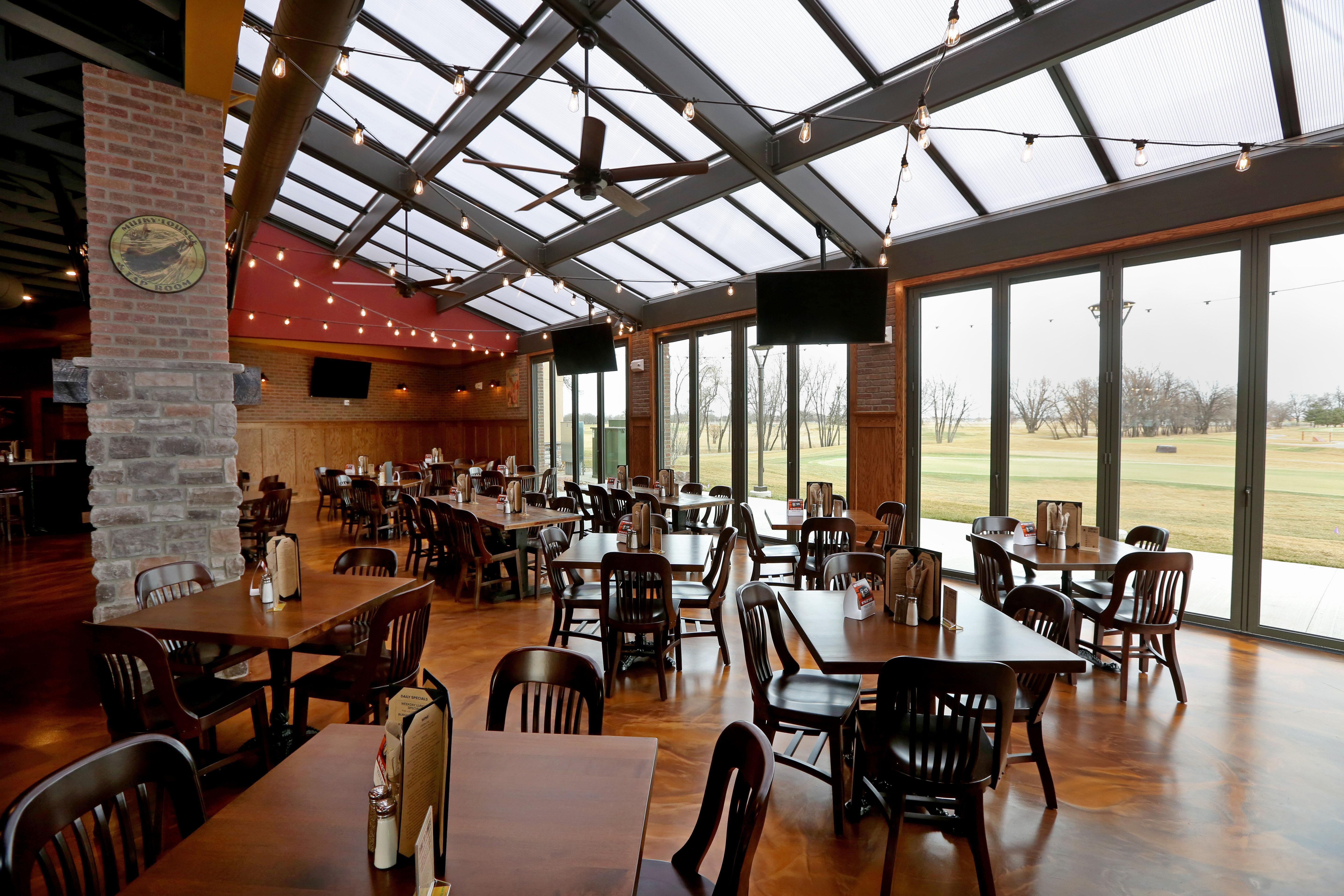 Holiday Inn & Suites Sioux Falls - Airport By Ihg Bagian luar foto