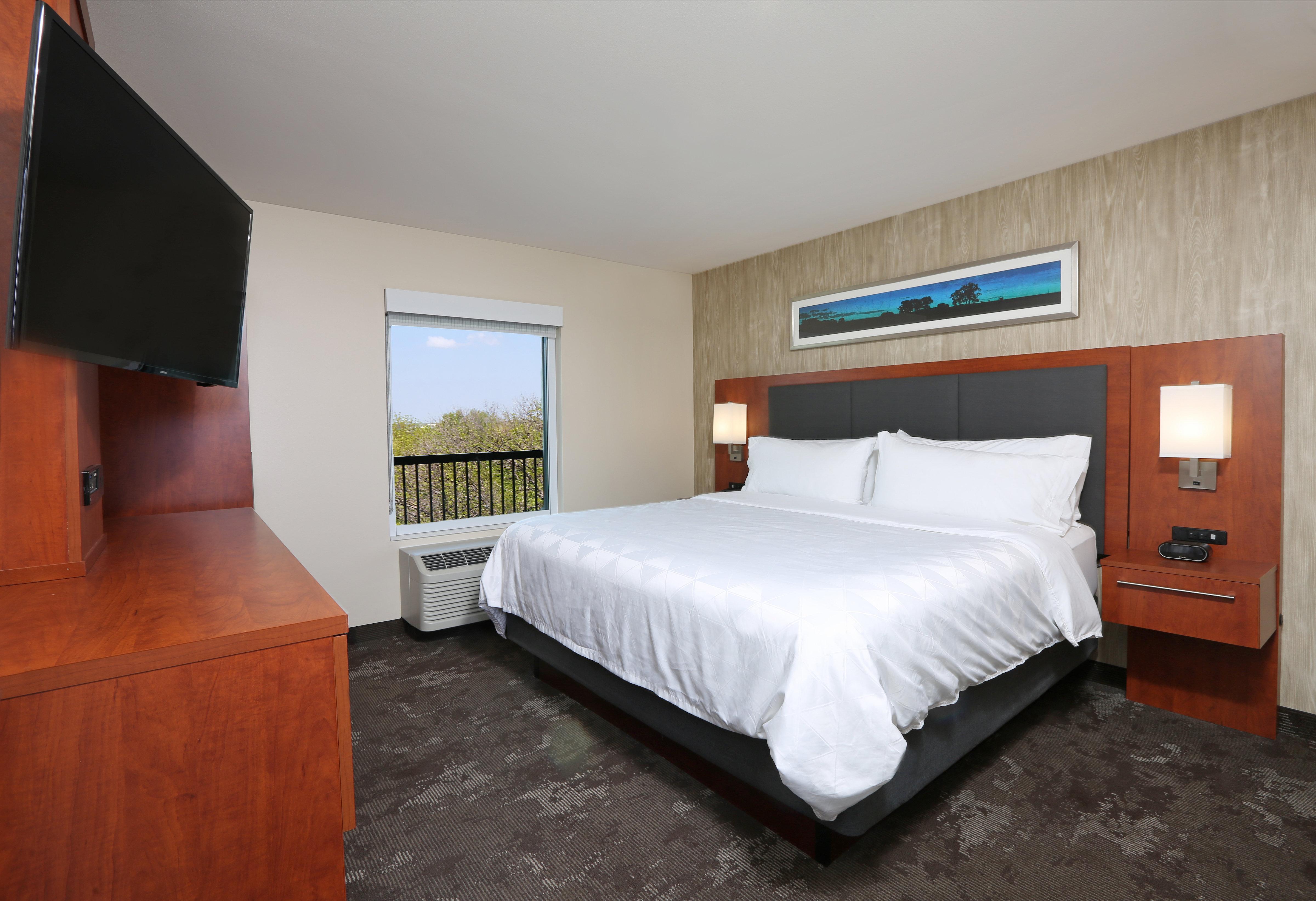 Holiday Inn & Suites Sioux Falls - Airport By Ihg Bagian luar foto